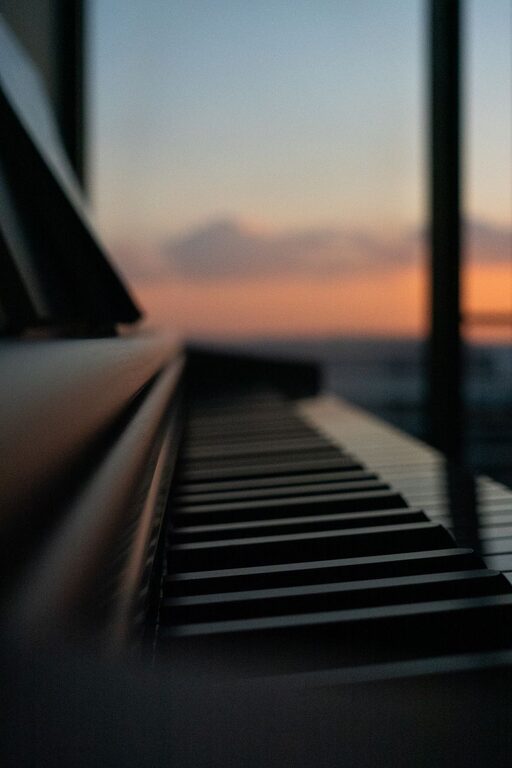 How to Create a Relaxing Playlist for Evenings